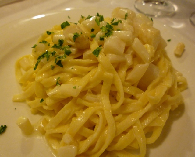 Fettuccine white asparagus ski holidays italy